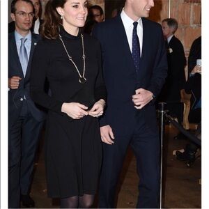 Seraphine Black Maternity Dress Kate Middleton Vanessa Style Size 10 baby bump